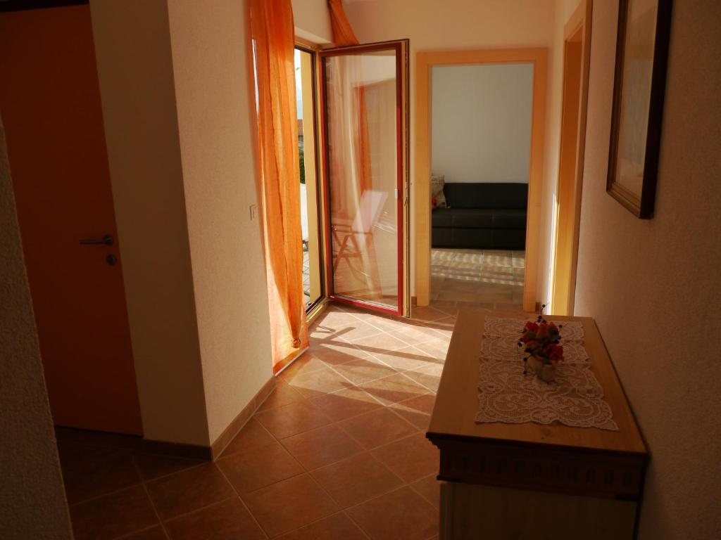 Ferienhaus Sam Инсбрук Номер фото